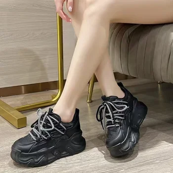 2023 Модная женская обувь, женская вулканизированная обувь из сетки, Летние дышащие женские кроссовки, женские массивные кроссовки на шнуровке, Zapatos