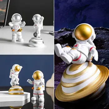 Милая фигурка для рабочего стола, подарок для детей, Скульптура космонавта, украшение дома, украшение интерьера автомобиля, Фигурка Астронавта, статуя