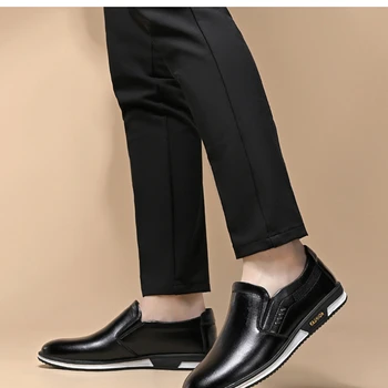 Новая кожаная повседневная обувь, высококачественная мужская обувь для вождения, мужская обувь для общения, белая обувь, элитный бренд, репродукция обуви, Обувь для мужчин